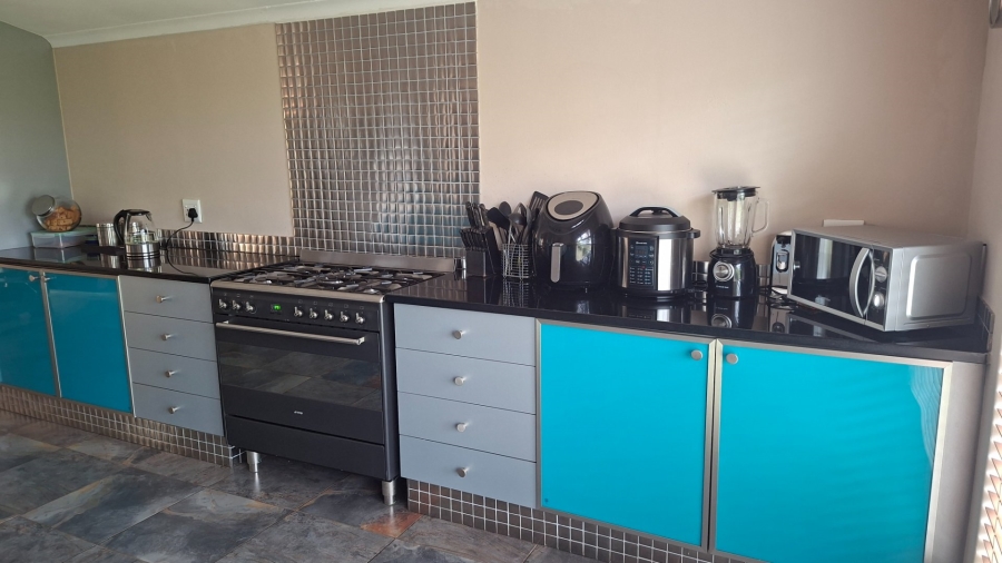 4 Bedroom Property for Sale in Beacon Bay North Eastern Cape